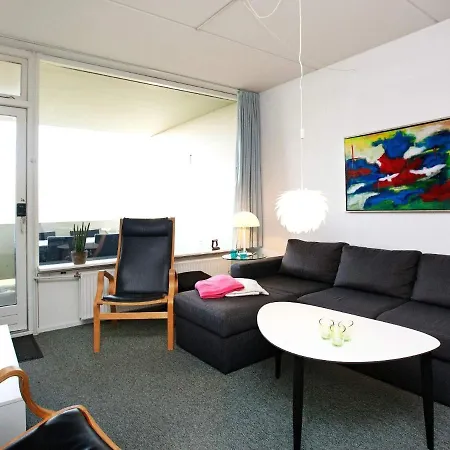 Ix Apartment *