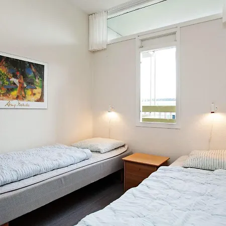 Apartment Ix